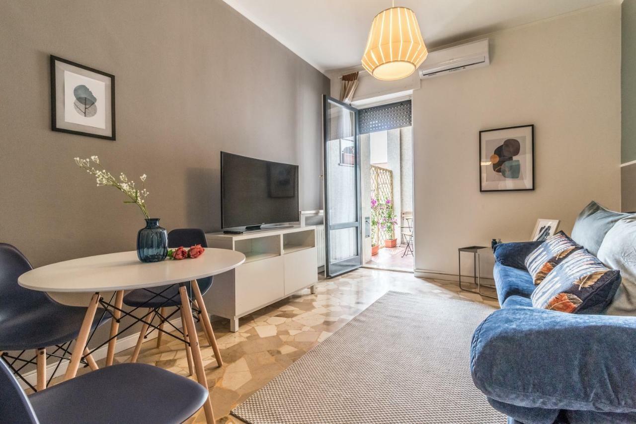 Joivy Modern 1-Bed Flat With Balcony In Portello Milano Eksteriør billede