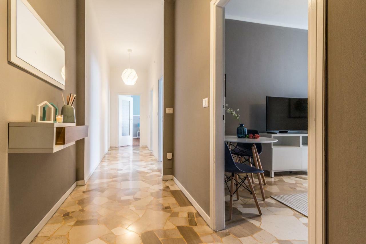 Joivy Modern 1-Bed Flat With Balcony In Portello Milano Eksteriør billede