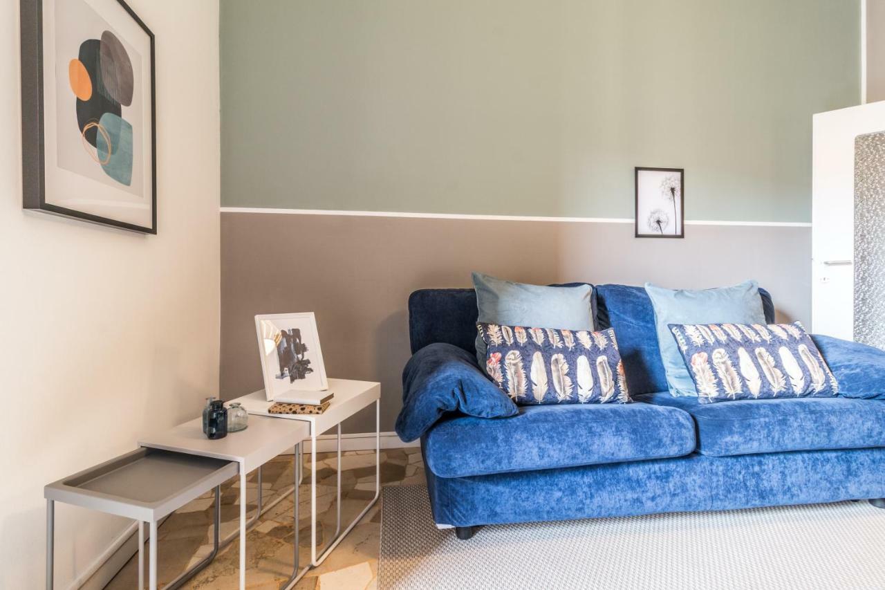 Joivy Modern 1-Bed Flat With Balcony In Portello Milano Eksteriør billede