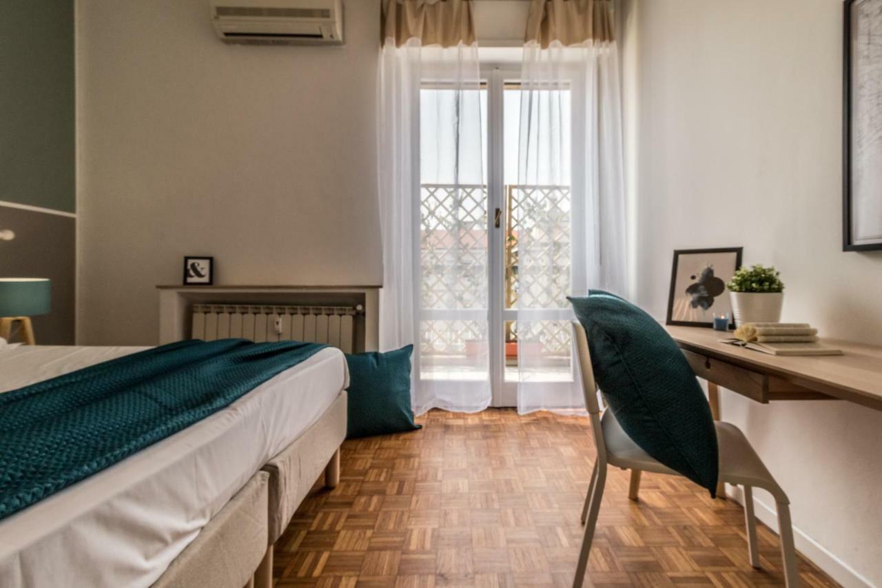 Joivy Modern 1-Bed Flat With Balcony In Portello Milano Eksteriør billede